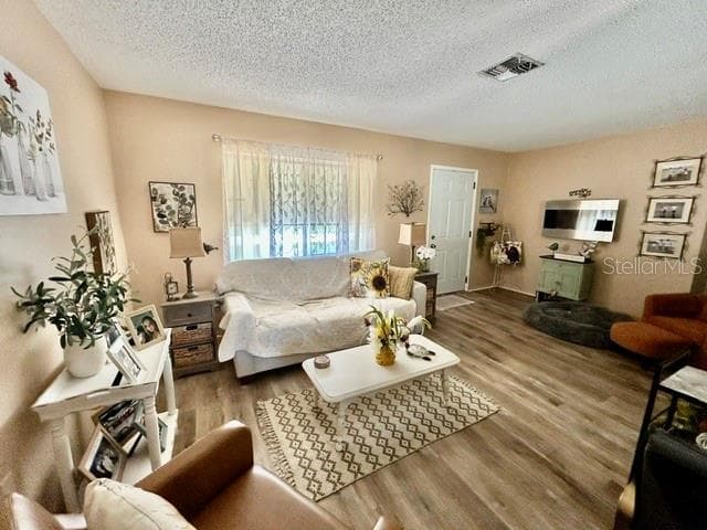 3205 HARROW ROAD — photo 2 of 14