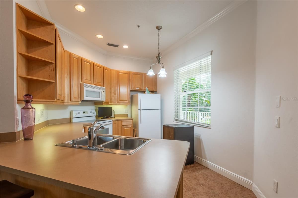 6815 DALI AVENUE — photo 4 of 24