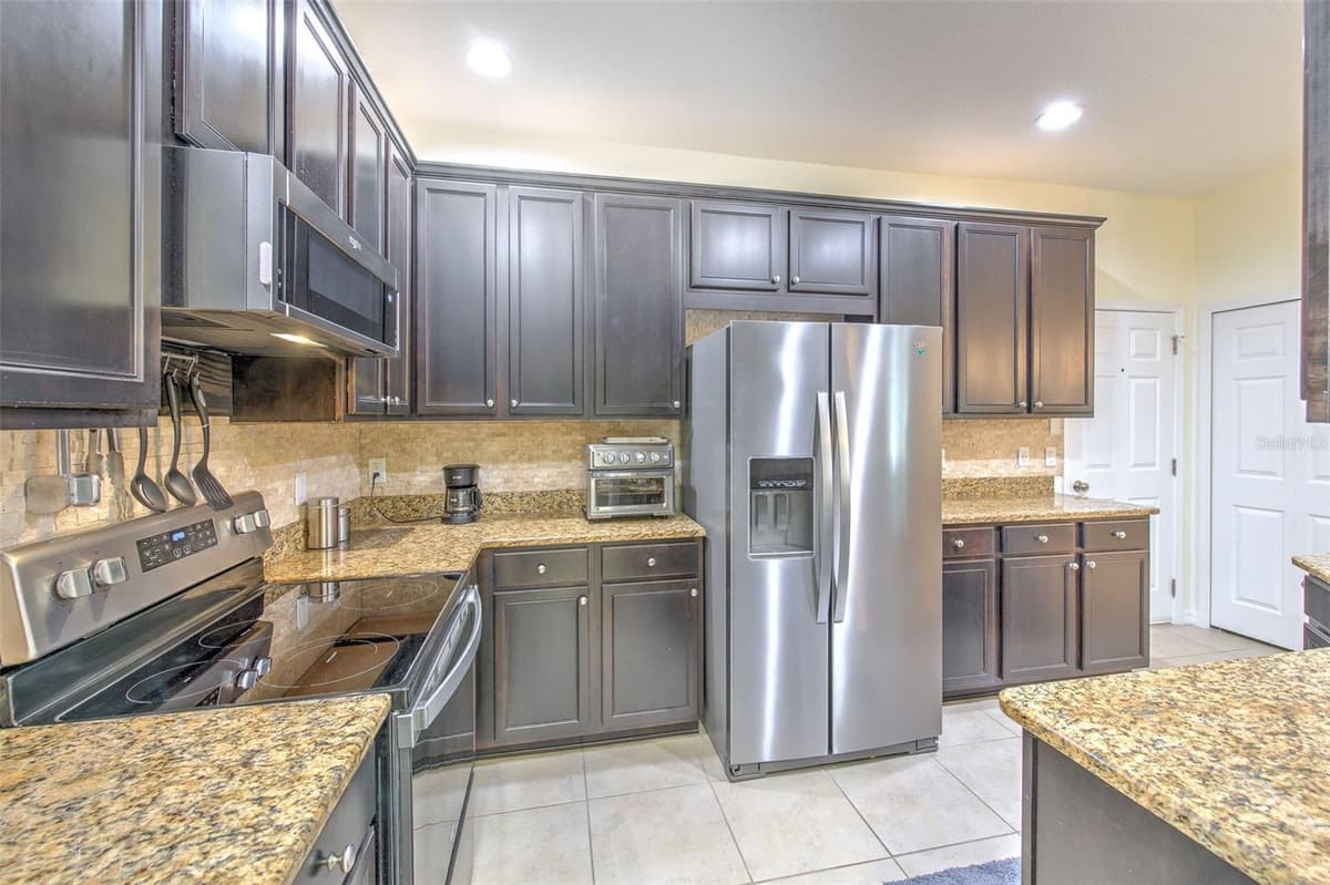 5409 CONCH SHELL PLACE — photo 9 of 49