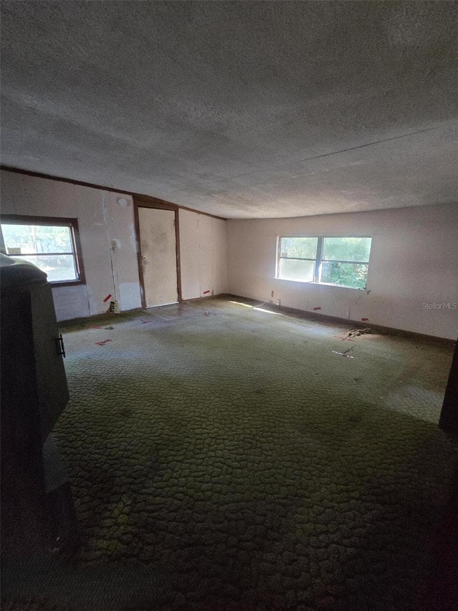 1331 DENA STREET — photo 13 of 14