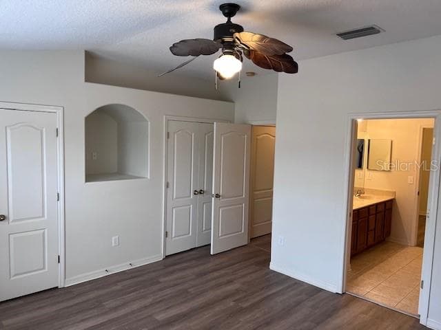 1140 HILLHURST DRIVE — photo 12 of 25