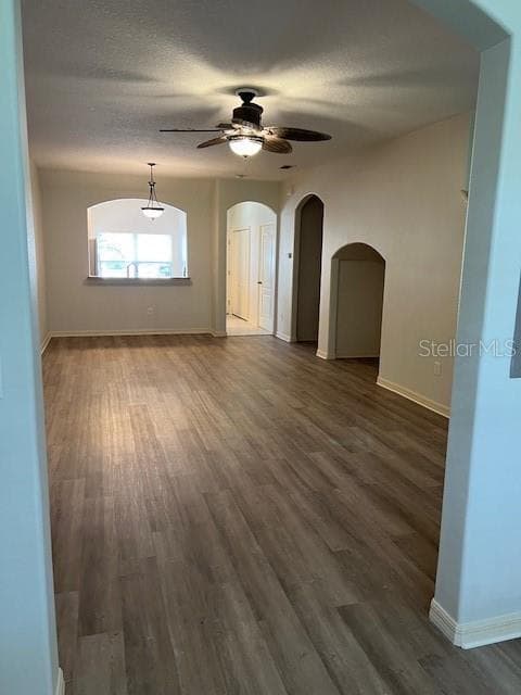 1140 HILLHURST DRIVE — photo 5 of 25