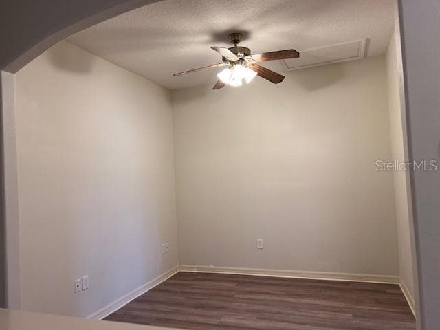 1140 HILLHURST DRIVE — photo 14 of 25