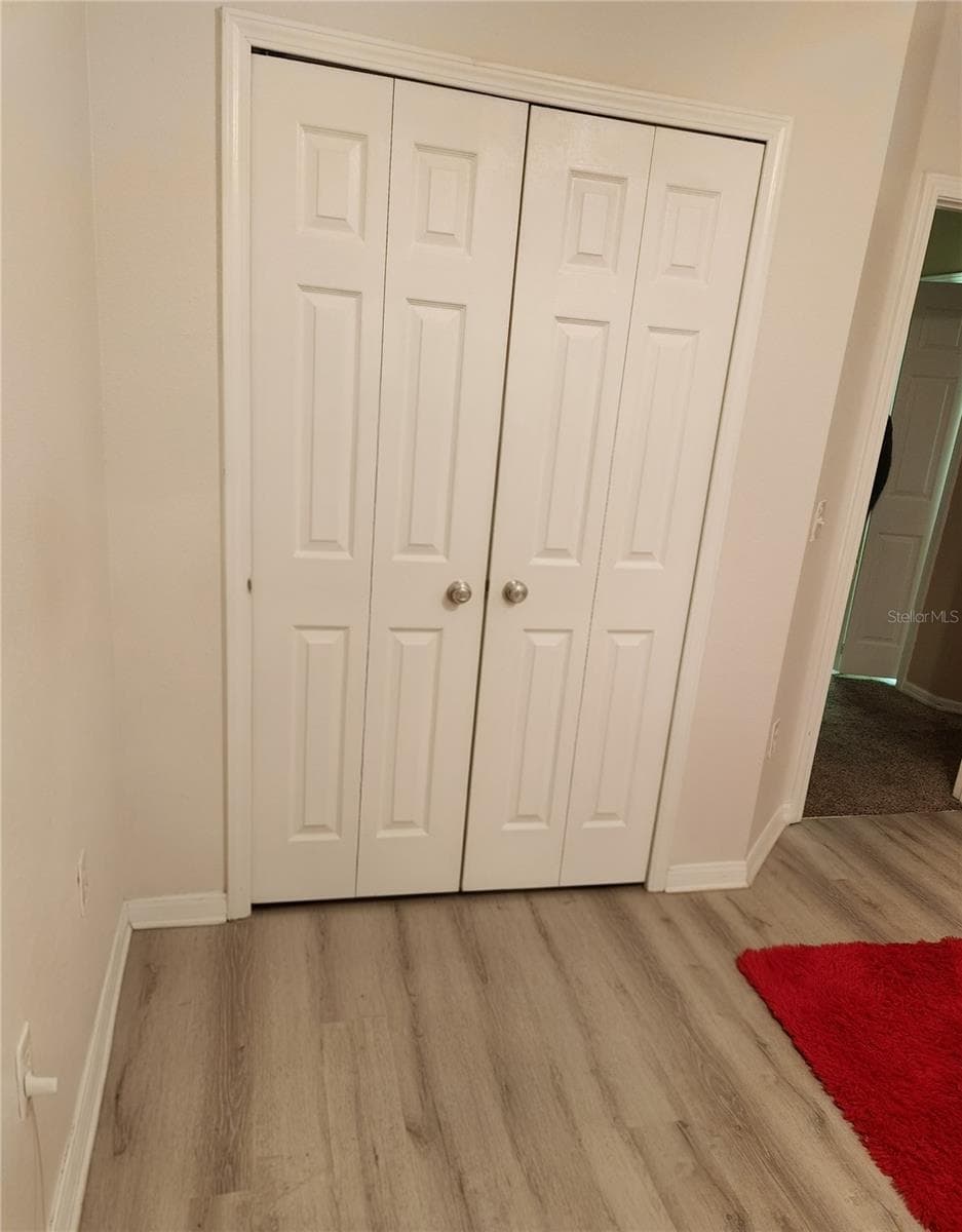 9611 CARLSDALE DRIVE — photo 10 of 16