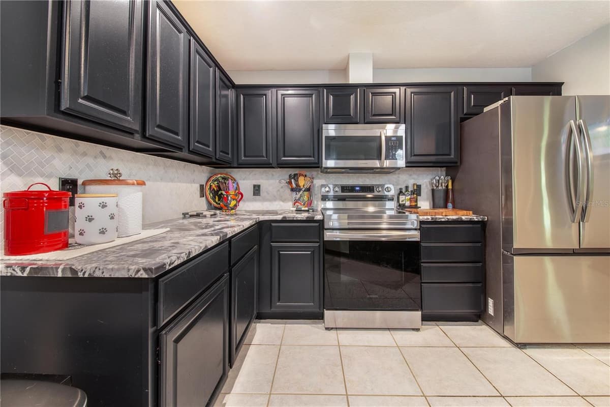 10740 JIM EDWARDS ROAD — photo 14 of 67