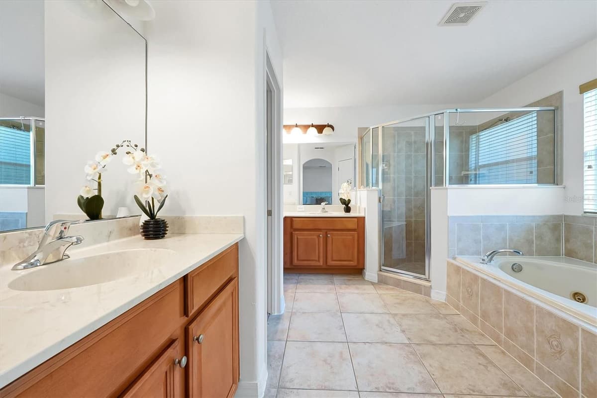 554 PALIO COURT — photo 22 of 65