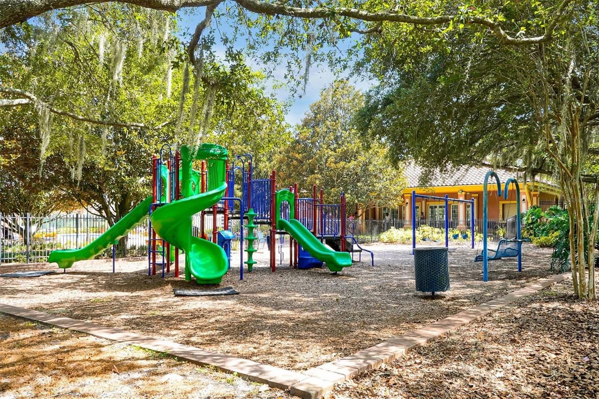 554 PALIO COURT — photo 41 of 65
