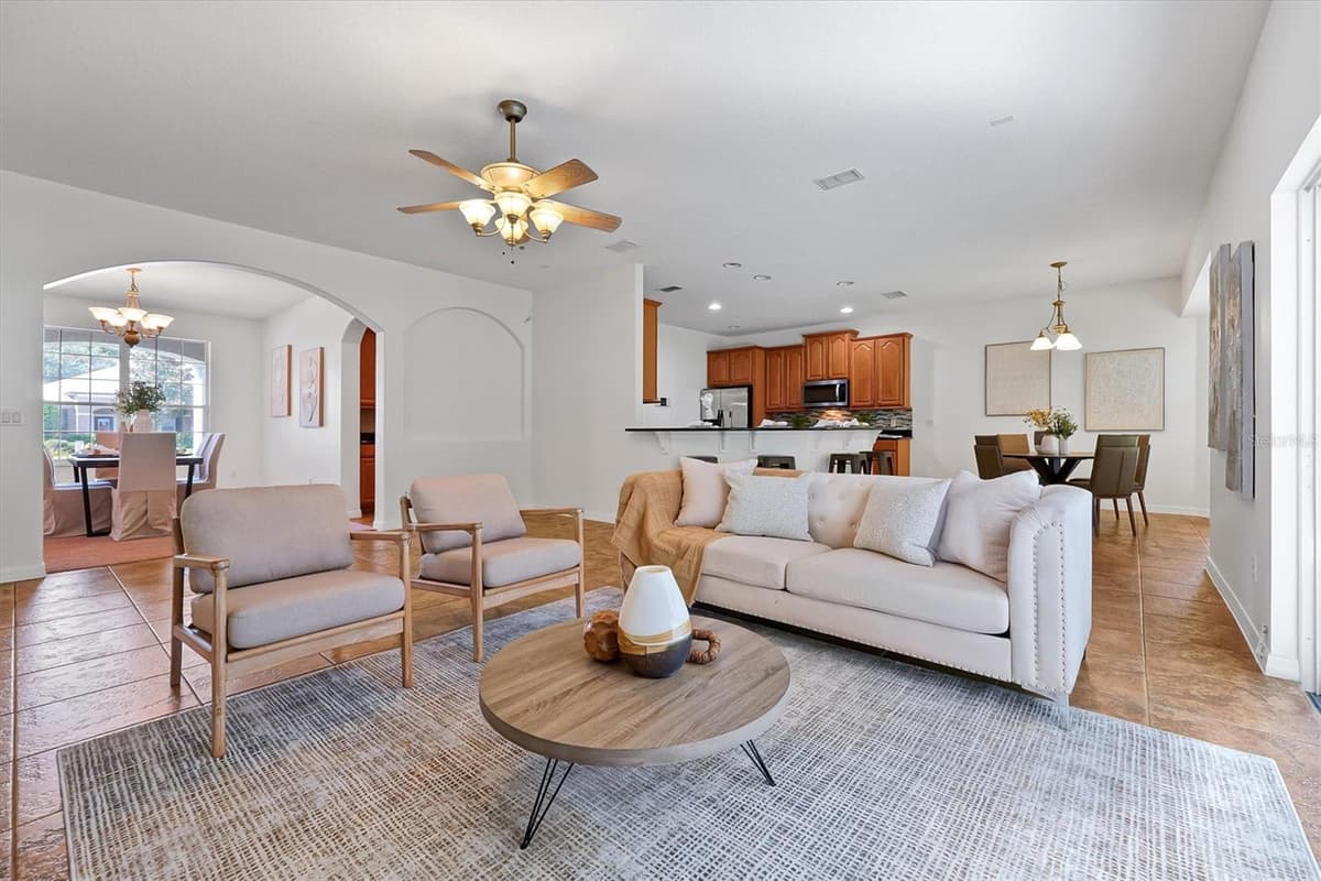 554 PALIO COURT — photo 4 of 65