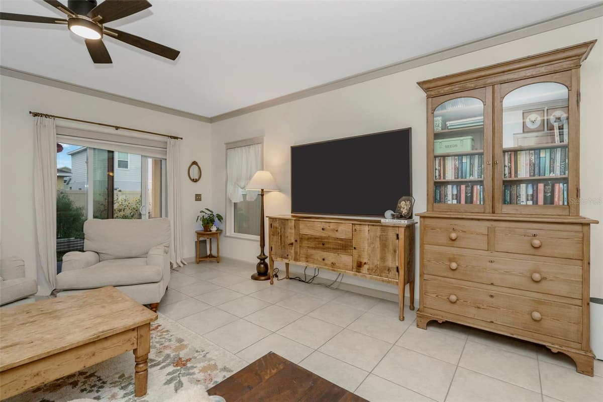 35088 JOMAR AVENUE — photo 13 of 37