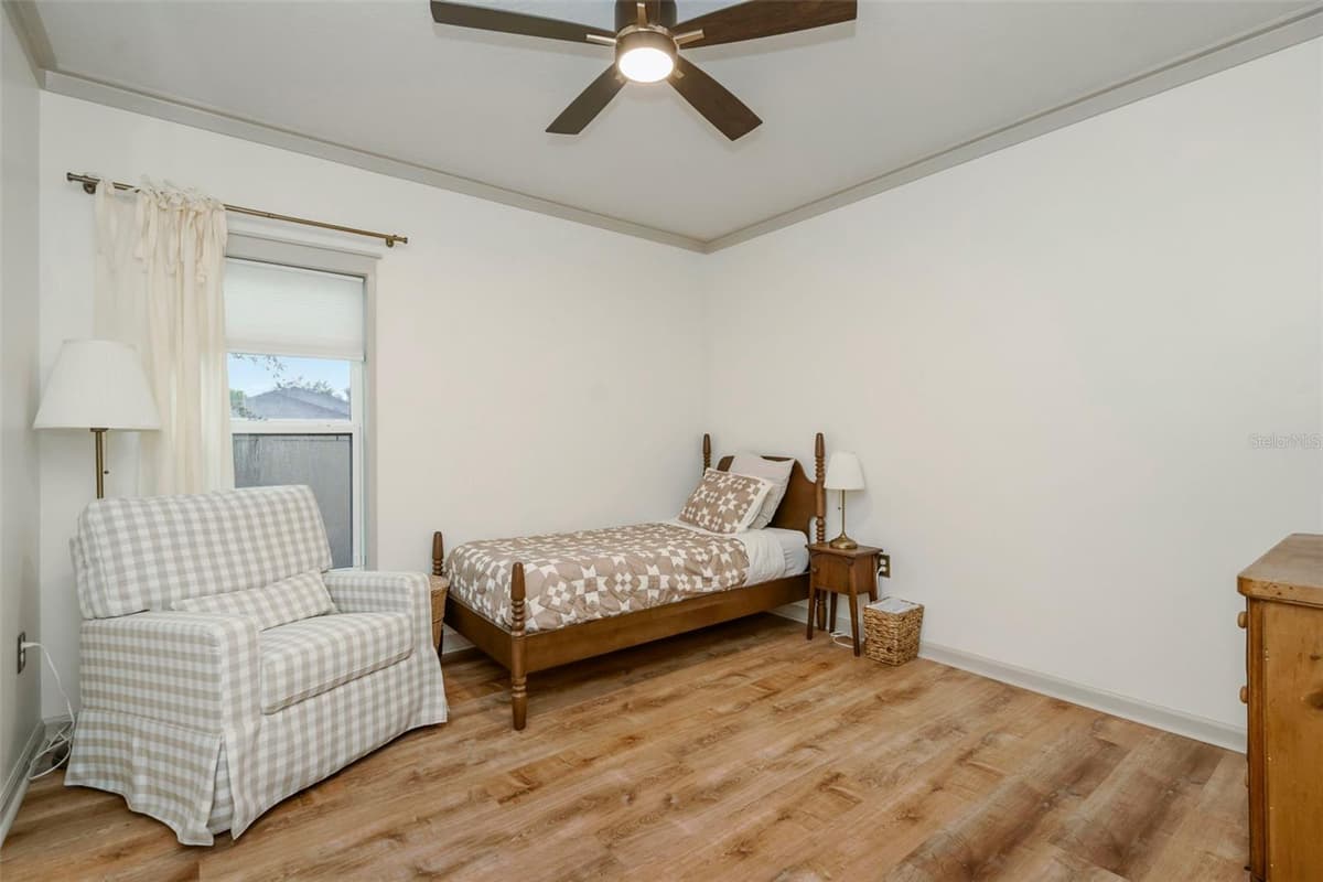 35088 JOMAR AVENUE — photo 25 of 37