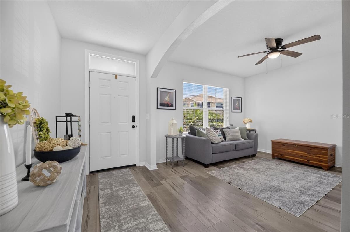 8115 HARWICH PORT LANE — photo 5 of 39