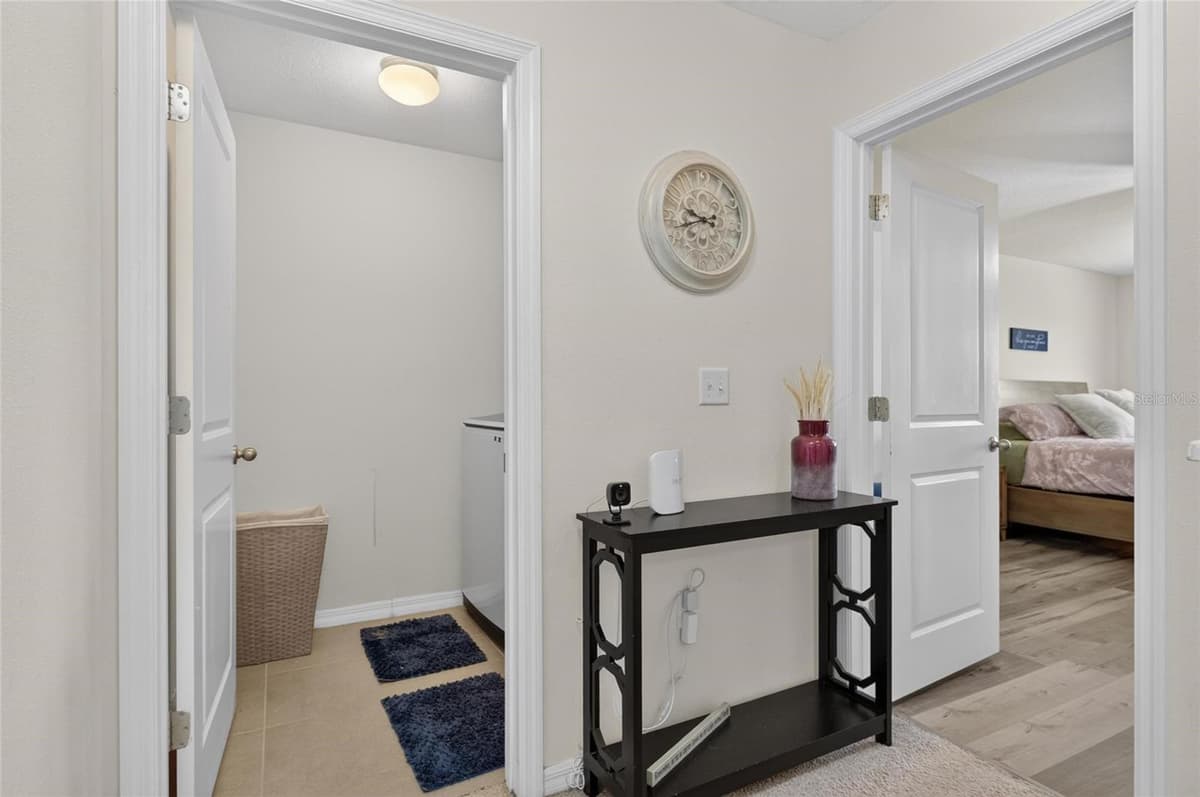 8115 HARWICH PORT LANE — photo 24 of 39