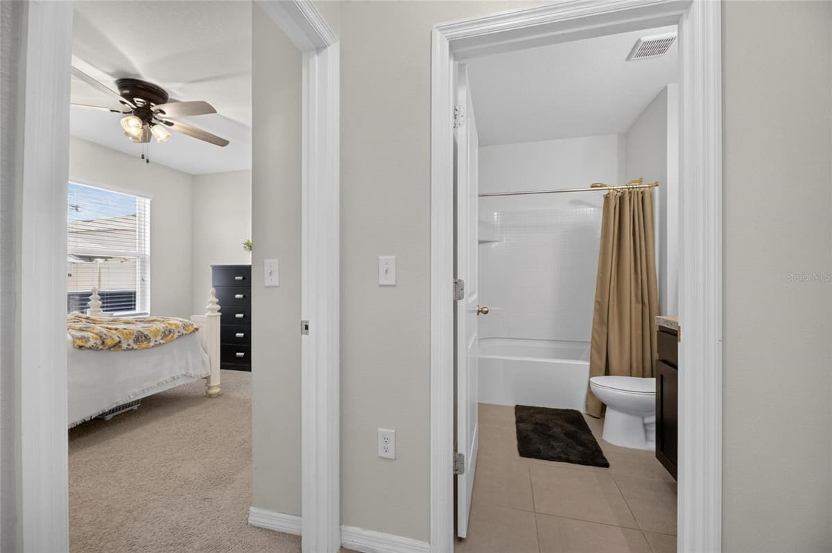 8115 HARWICH PORT LANE — photo 15 of 39