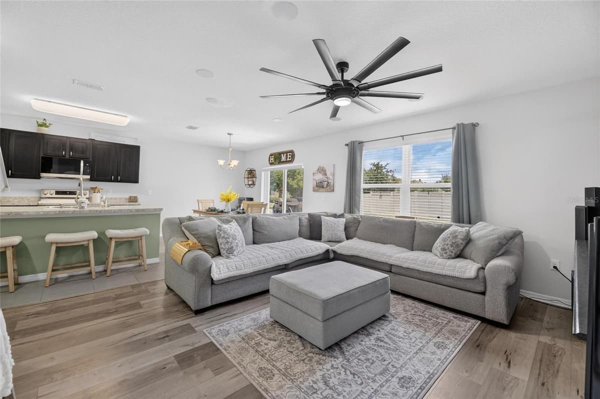 8115 HARWICH PORT LANE — photo 14 of 39