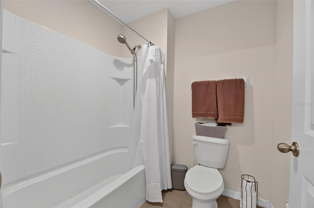 8115 HARWICH PORT LANE — photo 34 of 39