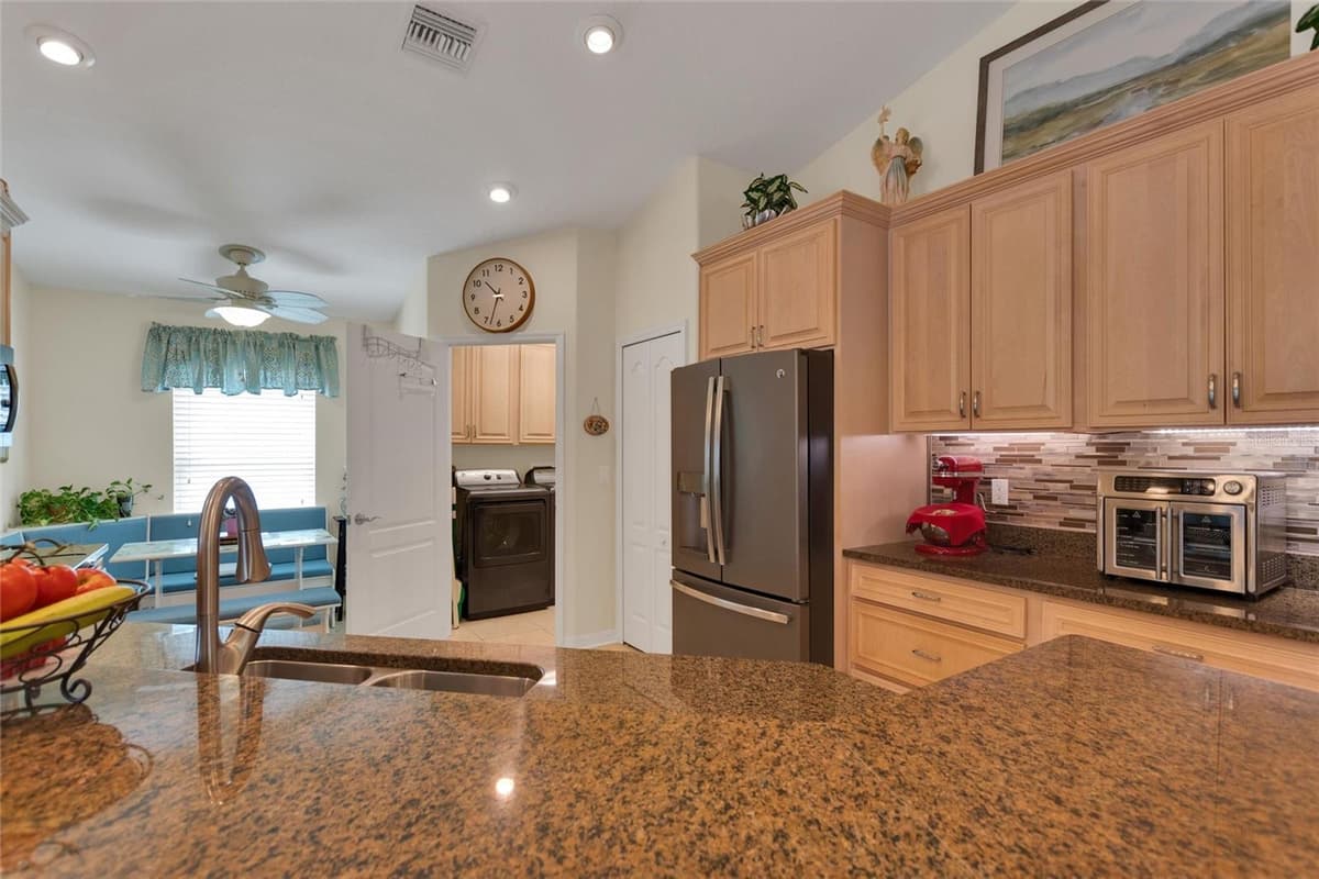4132 MARTINDALE LOOP — photo 20 of 60