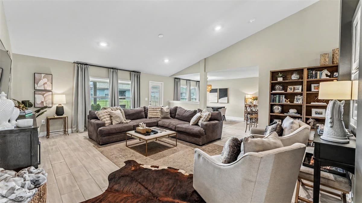 5280 TENNESSEE RIDGE COURT — photo 3 of 51