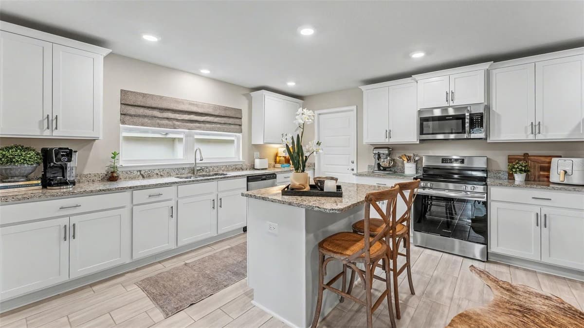 5280 TENNESSEE RIDGE COURT — photo 8 of 51