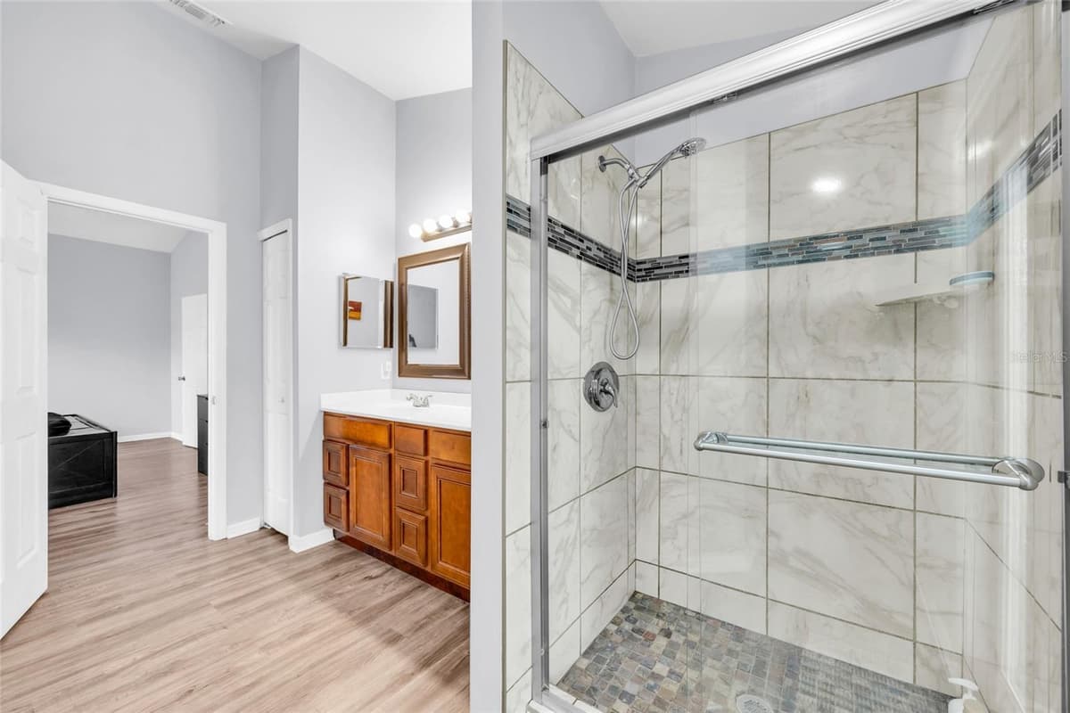 2400 WOLF CREEK DRIVE — photo 25 of 35