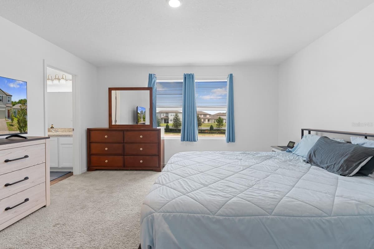 38465 HONEYSUCKLE DRIVE — photo 21 of 47
