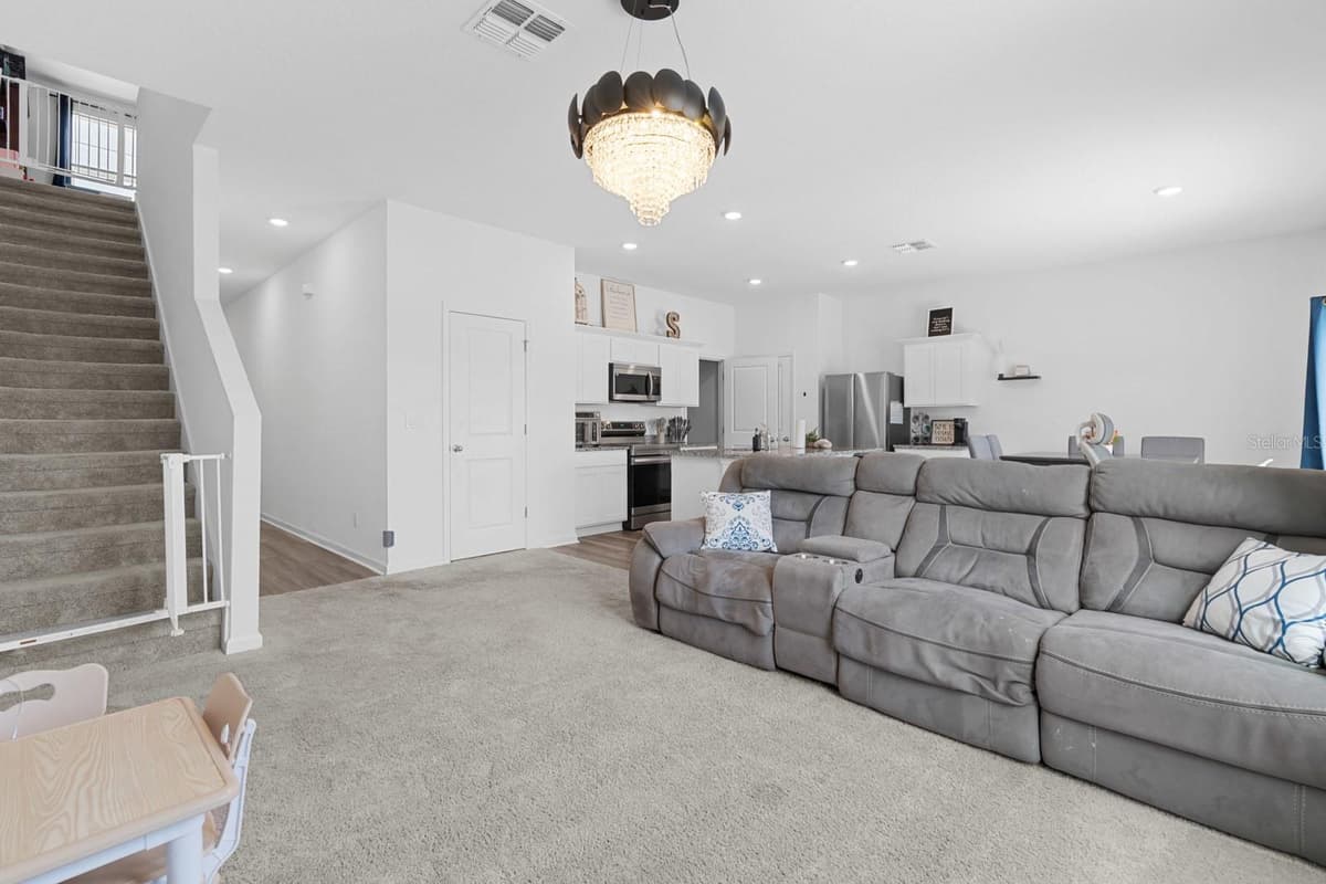 38465 HONEYSUCKLE DRIVE — photo 31 of 47