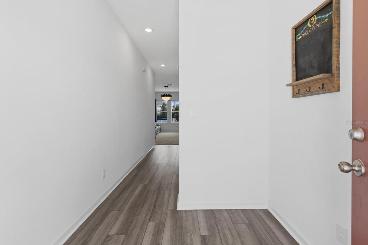 38465 HONEYSUCKLE DRIVE — photo 26 of 47