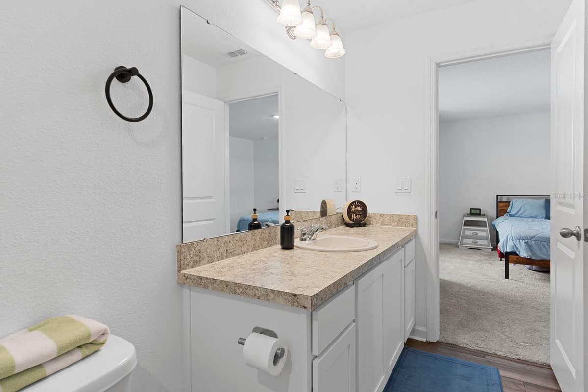 38465 HONEYSUCKLE DRIVE — photo 24 of 47