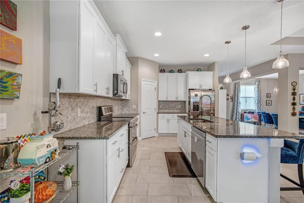 1784 HIDDEN CREEK PLACE — photo 13 of 34