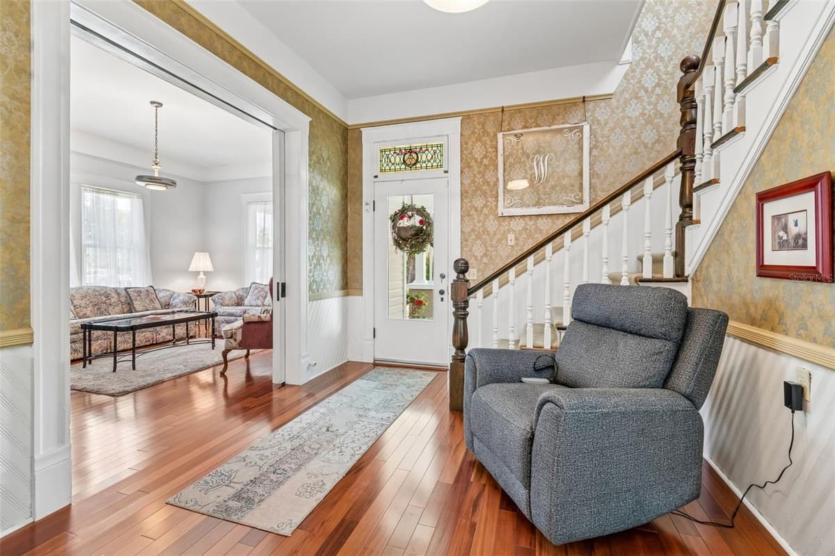 703 EVERS STREET — photo 11 of 96