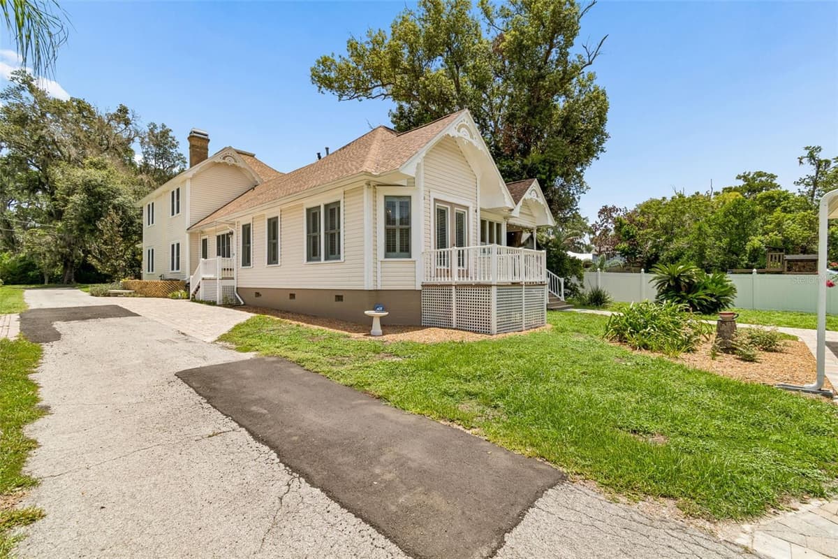 703 EVERS STREET — photo 81 of 96