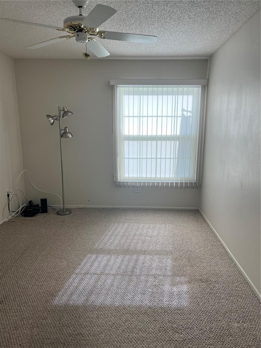 2387 BENTLEY DRIVE — photo 11 of 17