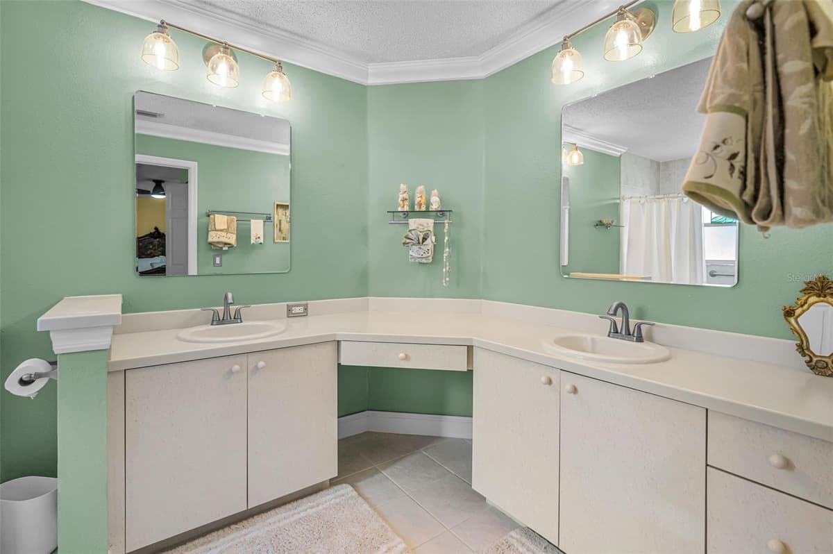 1323 WINDING WILLOW DRIVE — photo 24 of 100