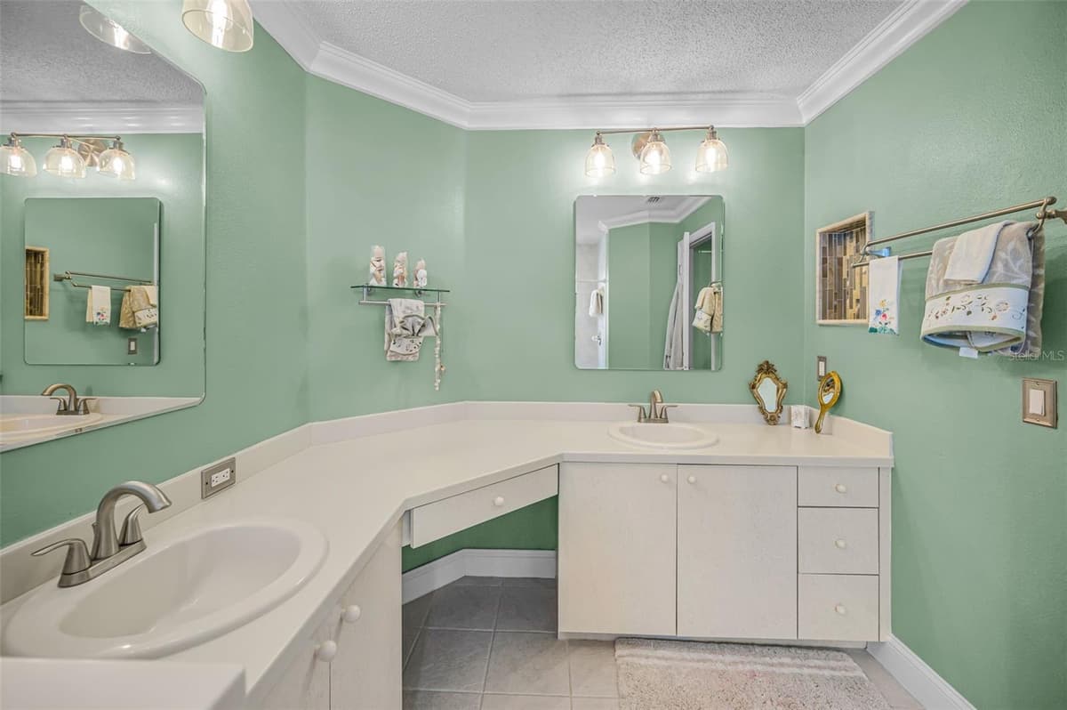 1323 WINDING WILLOW DRIVE — photo 26 of 100