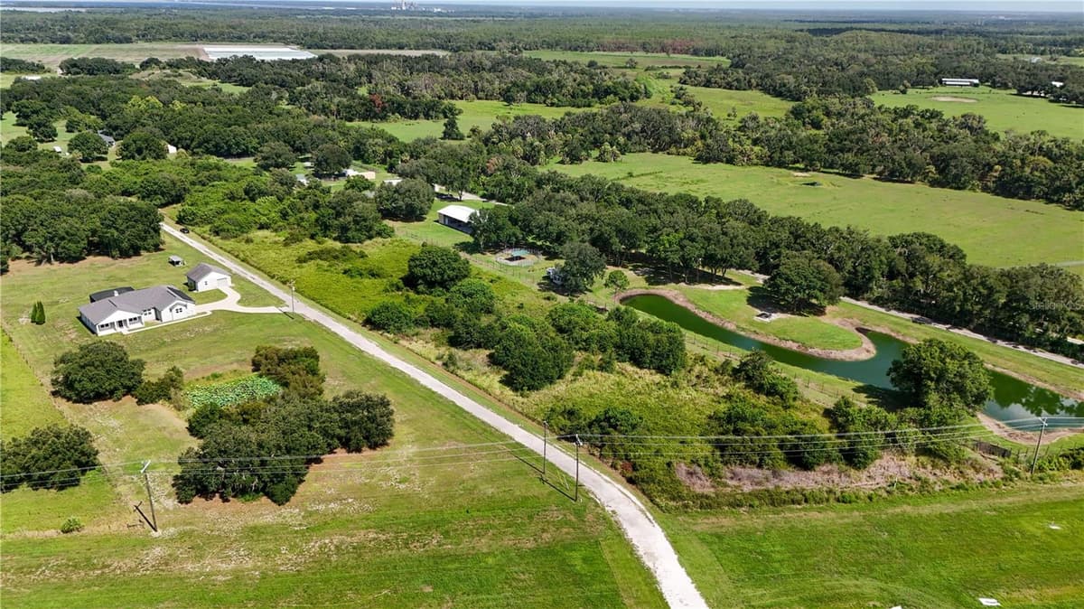 14775 US HIGHWAY 301 — photo 10 of 12