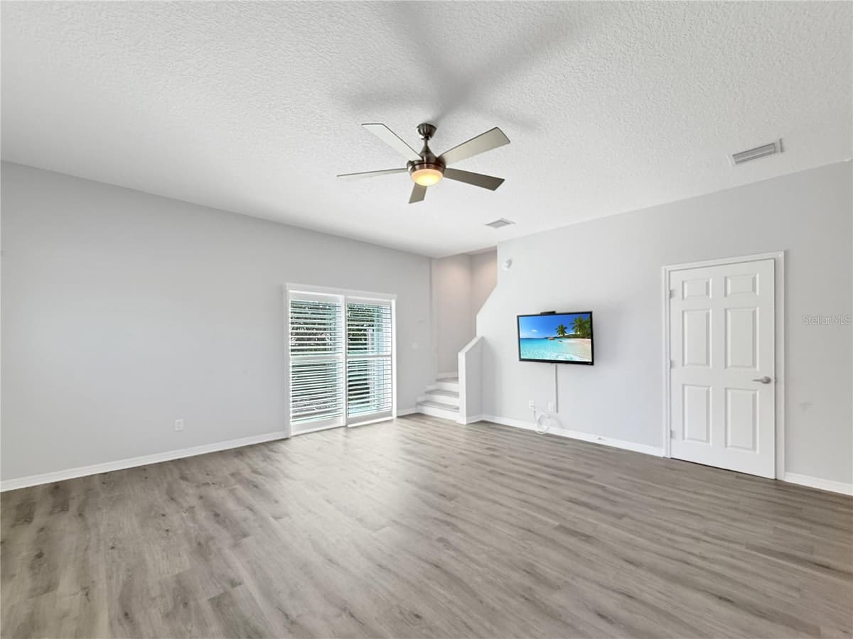 281 ASHLEY COURT — photo 21 of 45