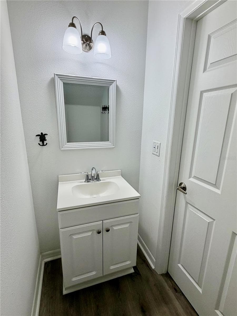 281 ASHLEY COURT — photo 16 of 45