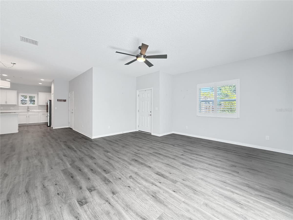 281 ASHLEY COURT — photo 17 of 45