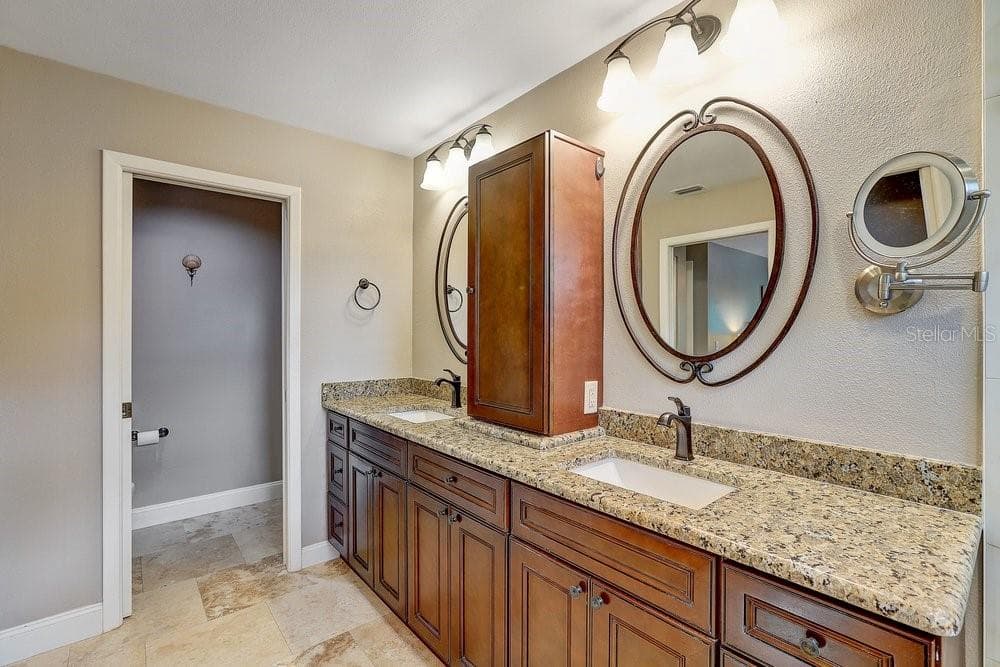 2828 WOODROSE COURT — photo 27 of 68