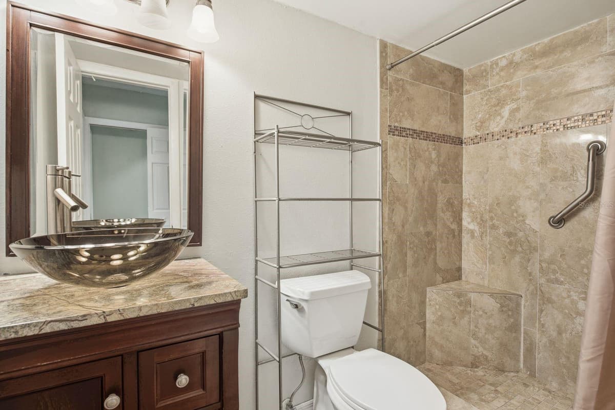 511 MISTLETOE COURT — photo 16 of 28
