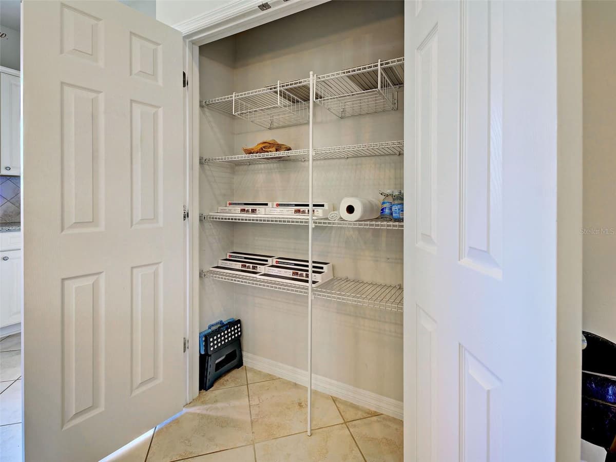 13810 LIDO STREET — photo 19 of 54
