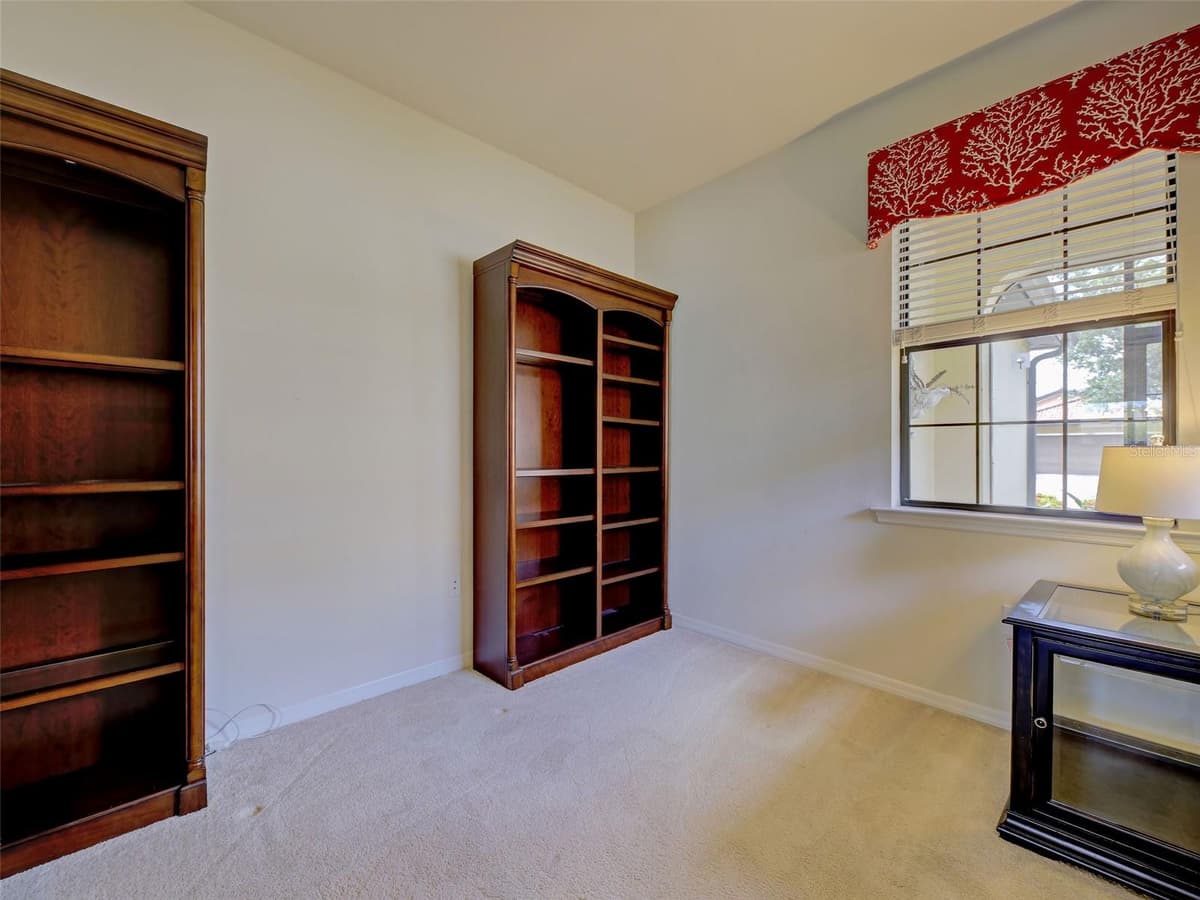 13810 LIDO STREET — photo 31 of 54