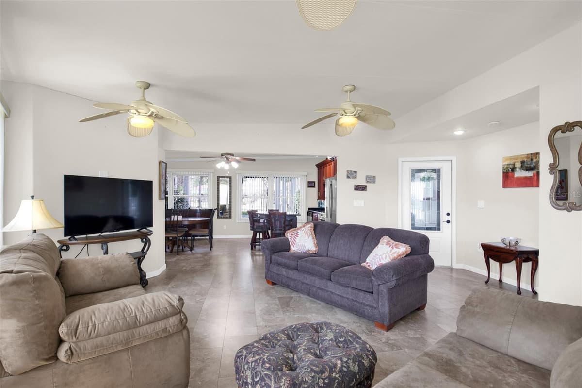 312 CLUB COVE DRIVE — photo 5 of 57
