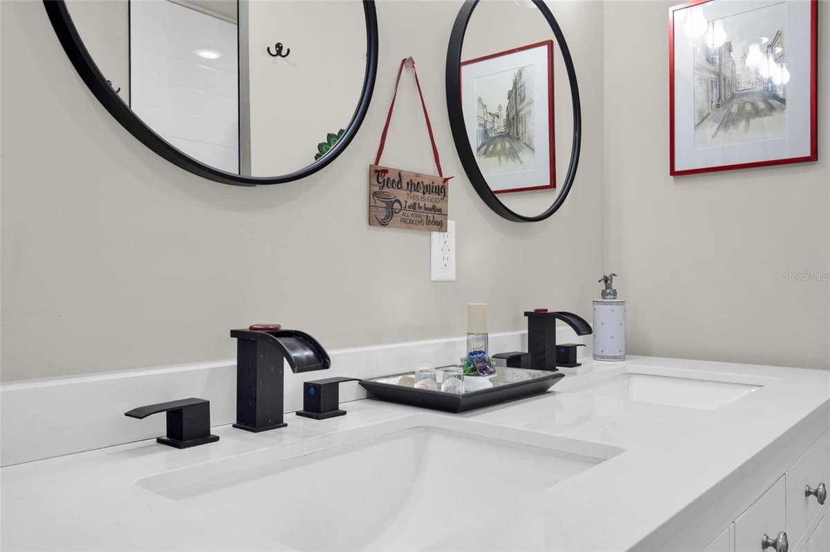 312 CLUB COVE DRIVE — photo 17 of 57
