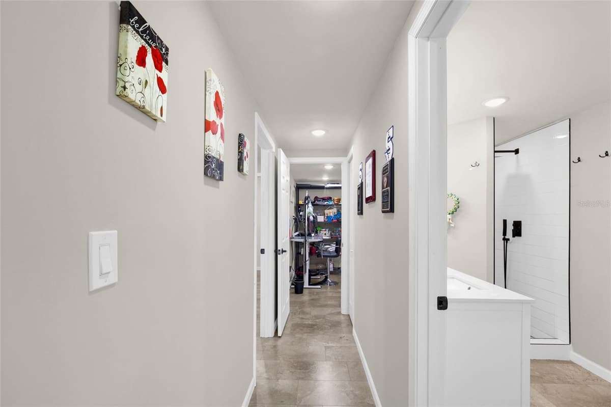 312 CLUB COVE DRIVE — photo 14 of 57
