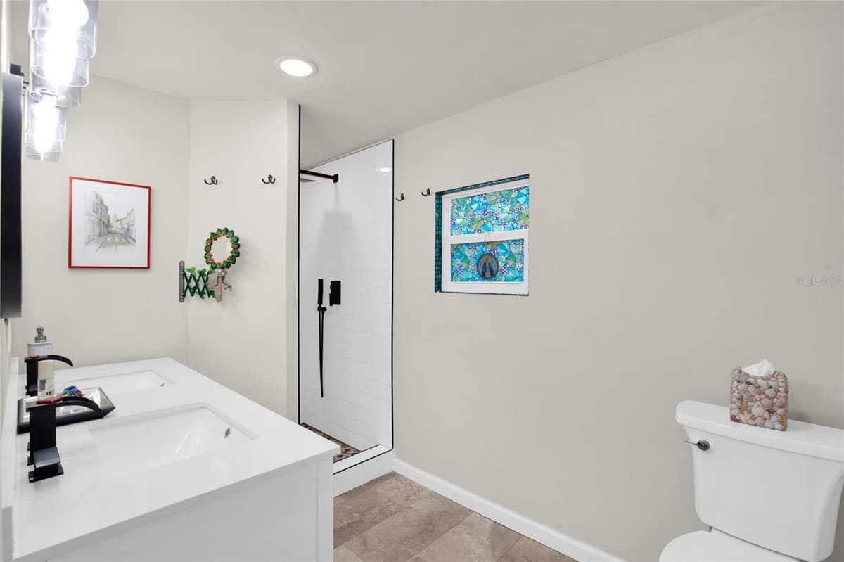 312 CLUB COVE DRIVE — photo 15 of 57