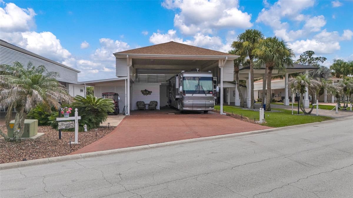 312 CLUB COVE DRIVE — photo 1 of 57