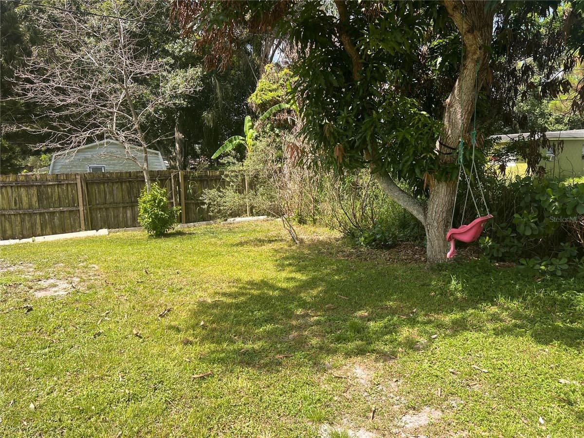 2919 NICHOLAS ROAD — photo 40 of 43