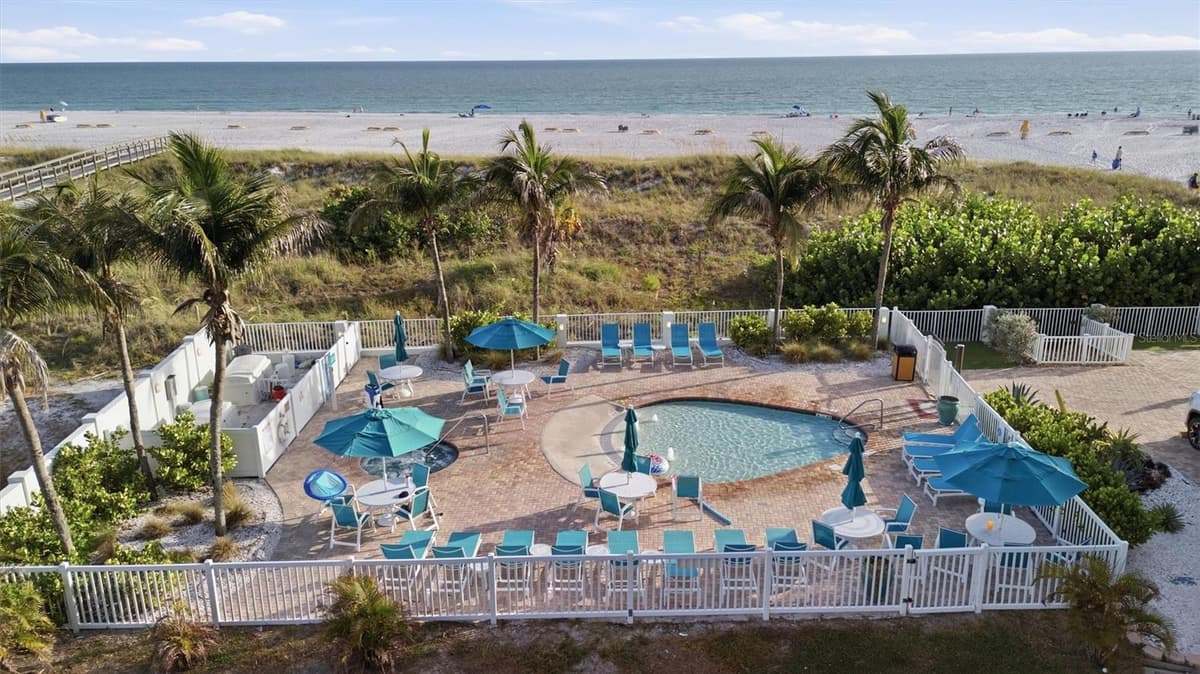 12000 GULF BOULEVARD — photo 74 of 75