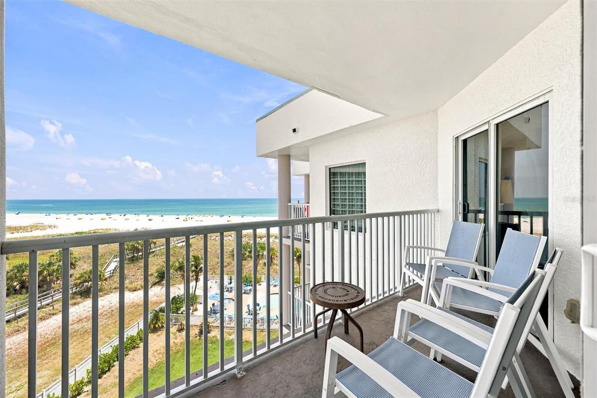 12000 GULF BOULEVARD — photo 3 of 75