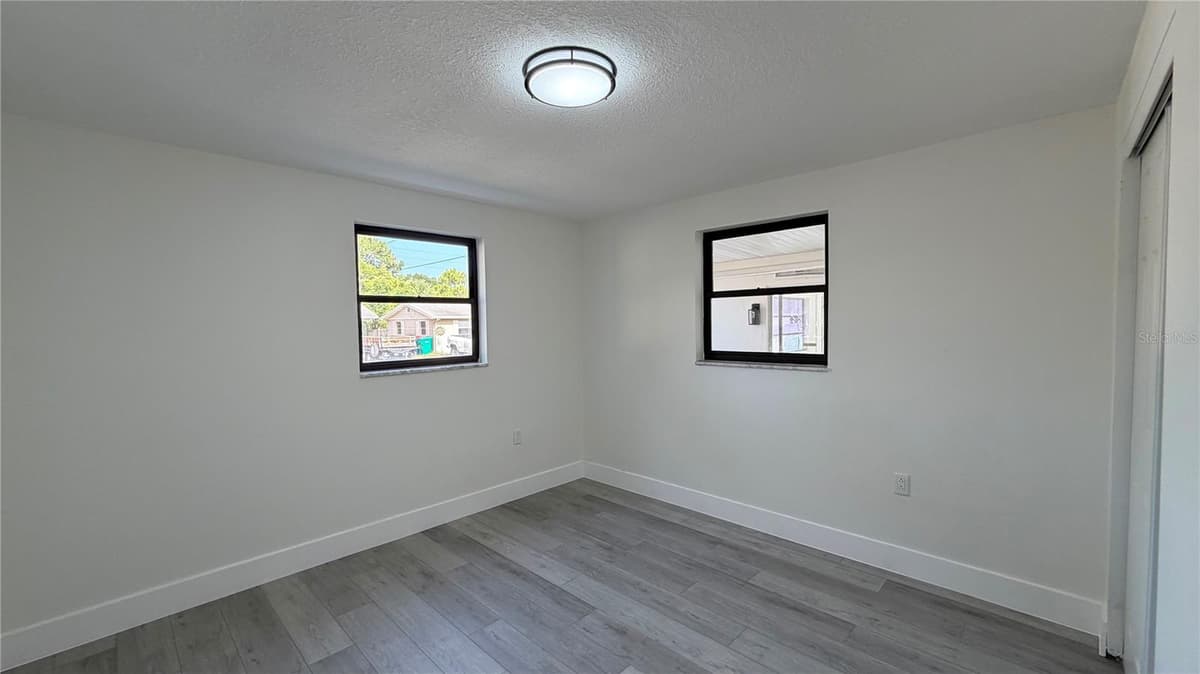 3708 HOLIDAY LAKE DRIVE — photo 16 of 29